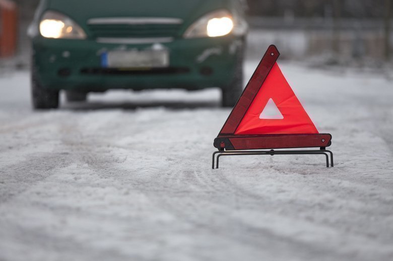 В Алматы из-за гололеда регистрируются массовые ДТП