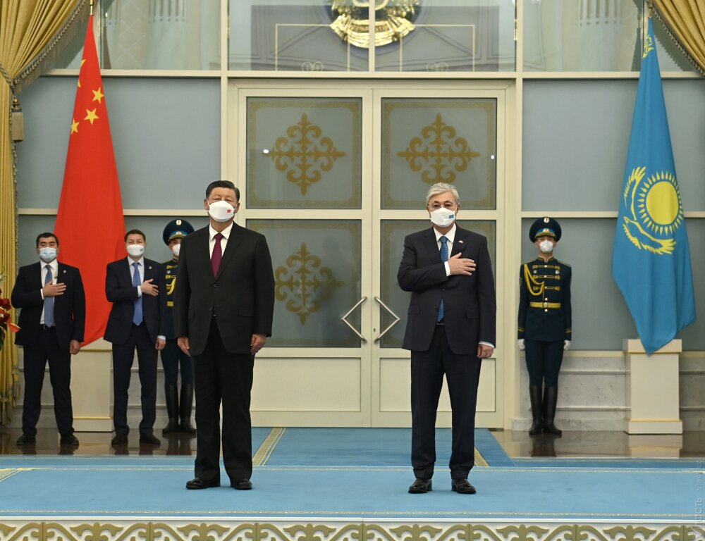 Китай будет всегда поддерживать Казахстан в защите территориальной целостности,