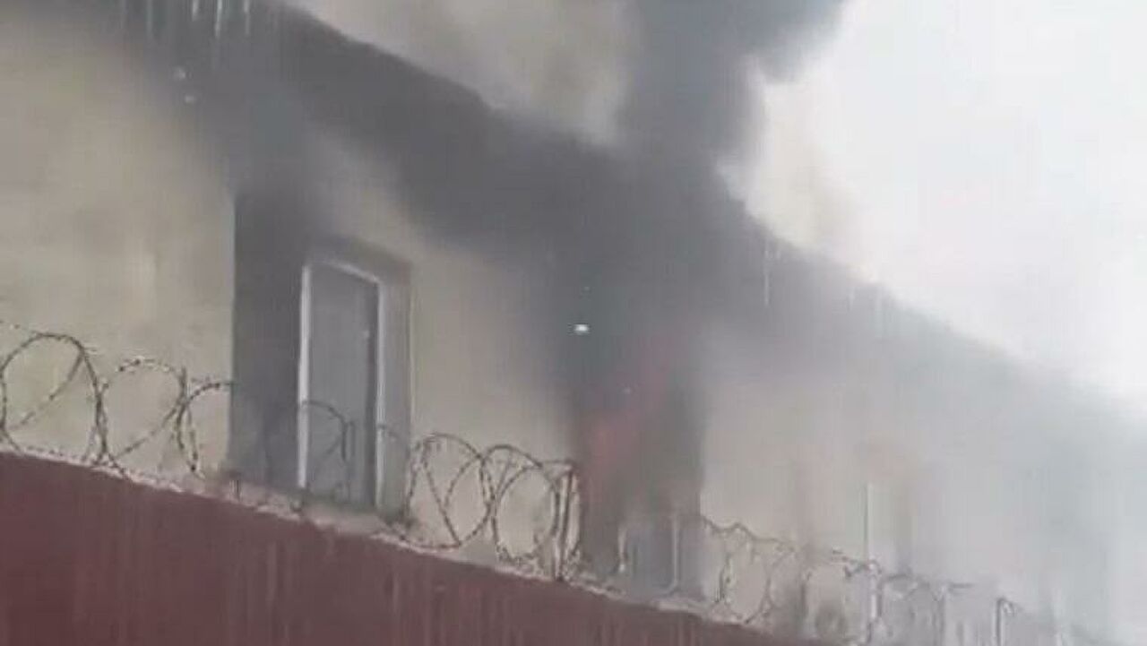 Здание районной полиции Талгара оказалось в огне