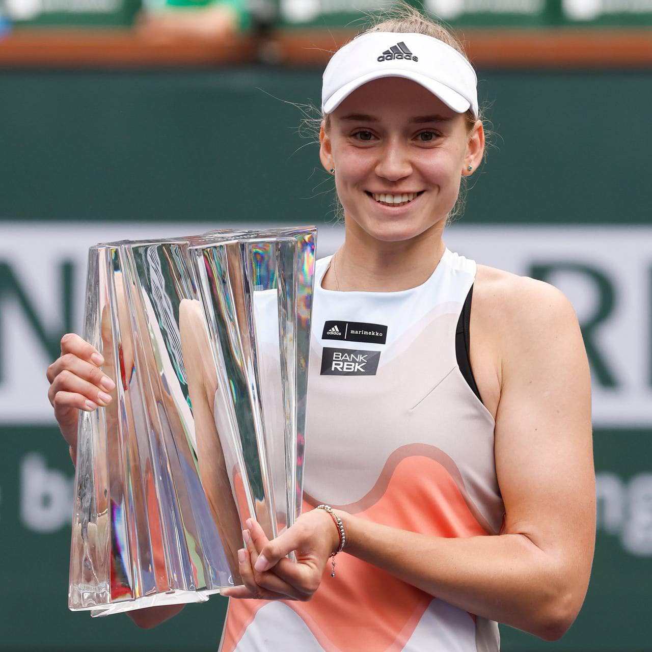 Елена Рыбакина выиграла турнир WTA 1000 в Индиан-Уэллсе