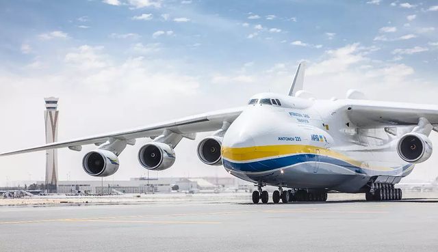 Украина әлемдегі жүк таситын ең үлкен «Мрия» ұшағының жойылғанын хабарлады