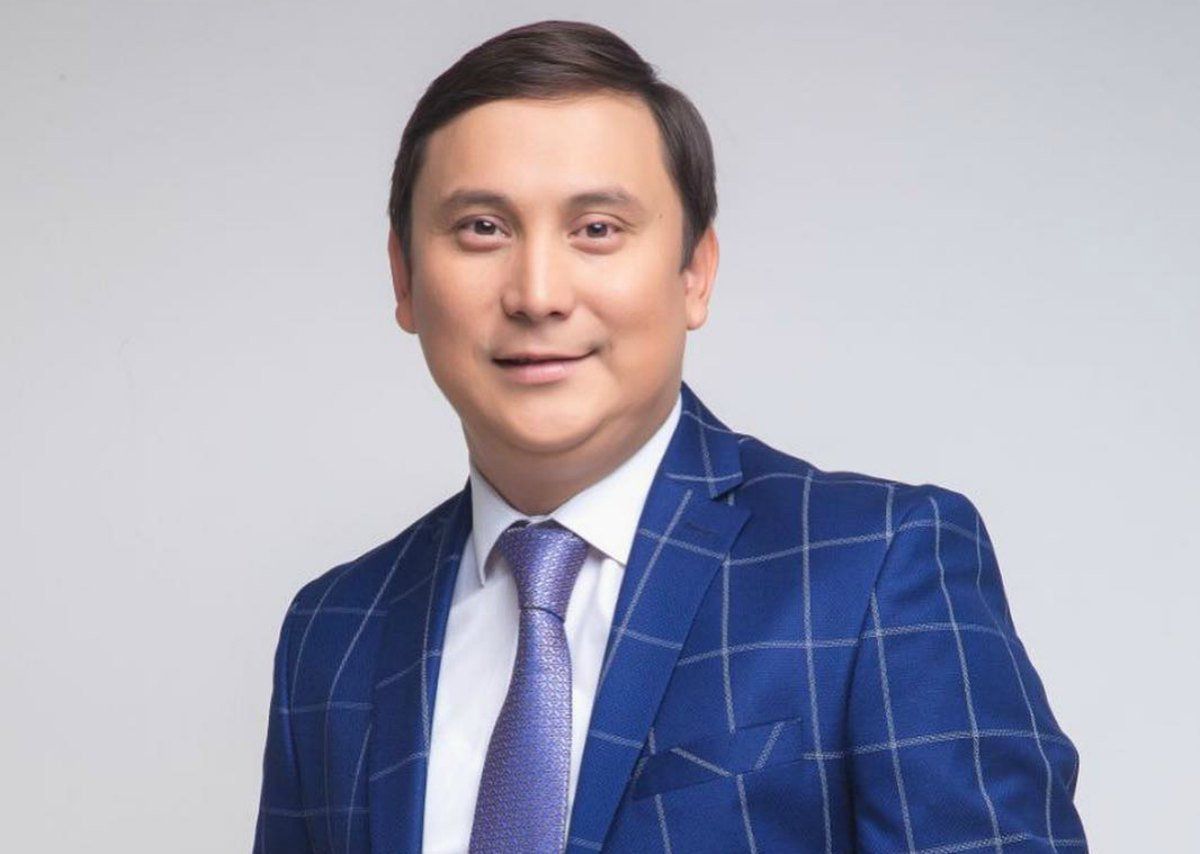 Құрманғазыны «гоп-стопщикке» теңеген Қайрат Әділгерей баба рухынан кешірім сұрады