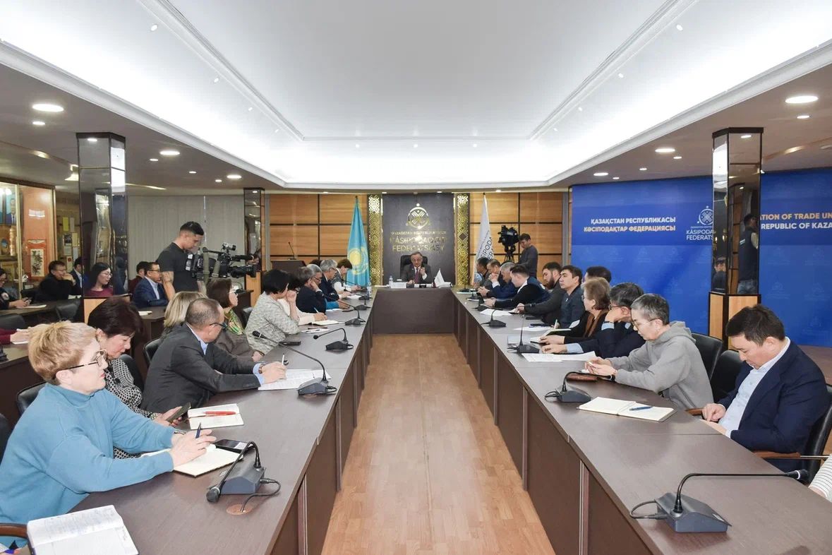 Қазақстанның Кәсіподақтар федерациясы жаңа Конституция жобасын қолдады