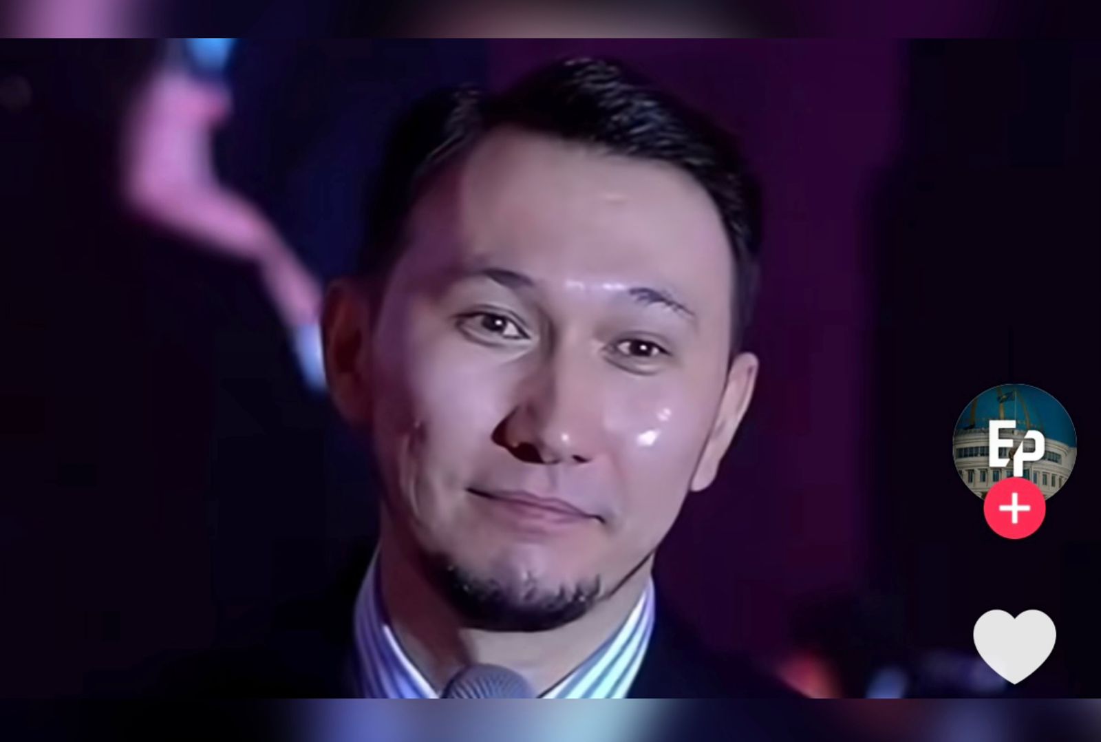 Әлеуметтік желіде коуч ерекше баласы бар ананы кемсітті