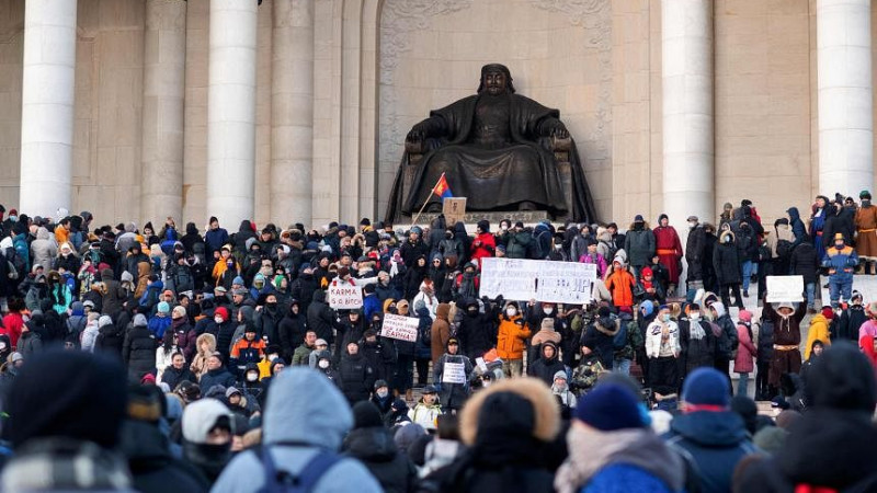 Моңғолия астанасында үш күннен бері жаппай наразылық шаралары өтіп жатыр