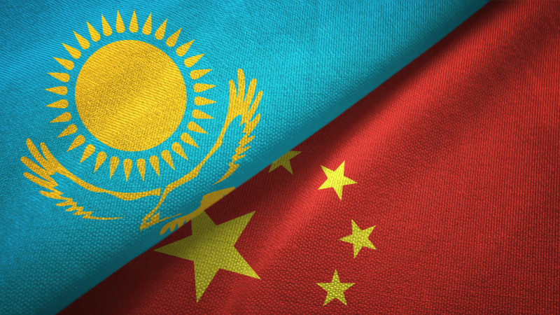В Казахстане вступил силу безвизовый режим с Китаем
