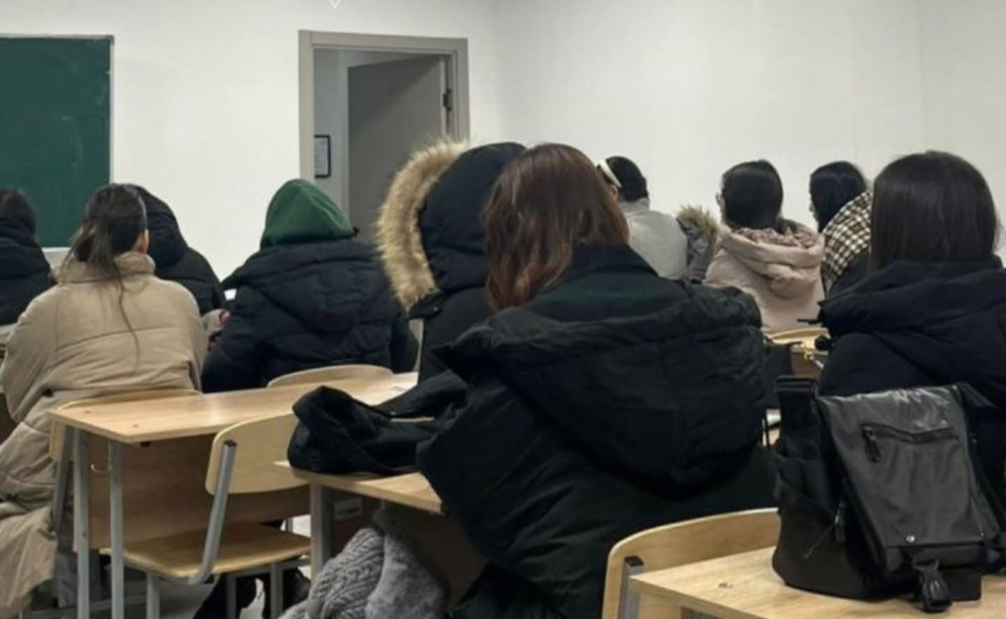 Столичные студенты жалуются на холод в аудиториях