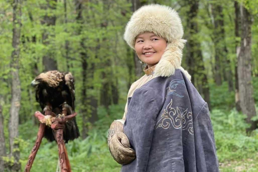 Белгілі бүркітші Айшолпан Нұрғайыпқызы тұрмысқа шықты