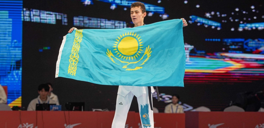 Казахстанский таеквондист завоевал золото в Люксембурге