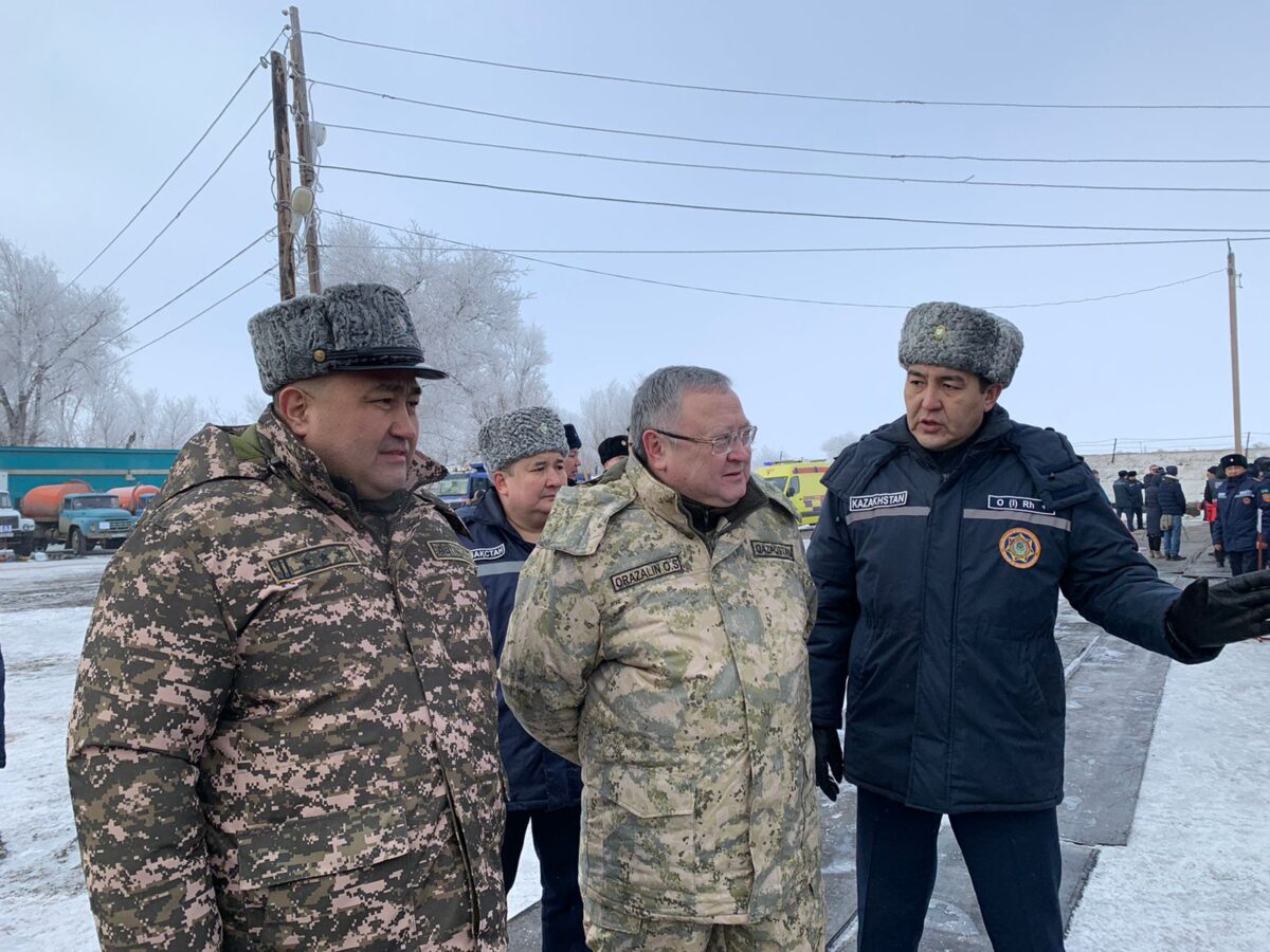 Әскери киіммен ел алдына шыққан Ақтөбе әкімі әрекетін түсіндіре алмай отыр